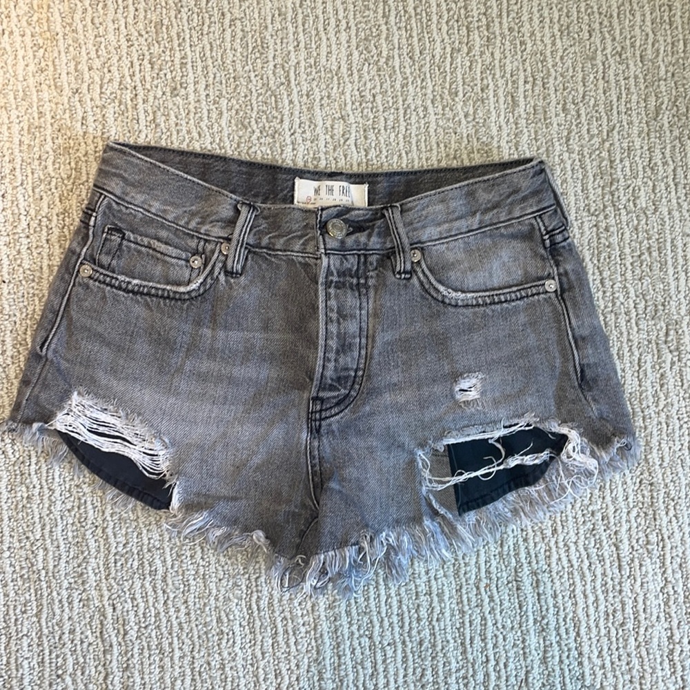 Free People | Size 24 | Gray Ripped Jean Shorts